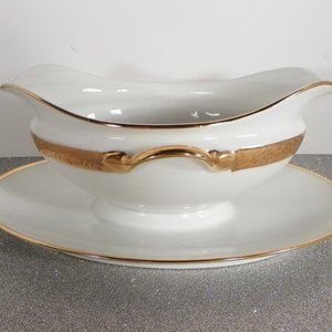 Hutschenreuther Selb Gold Encrusted Gravy Boat